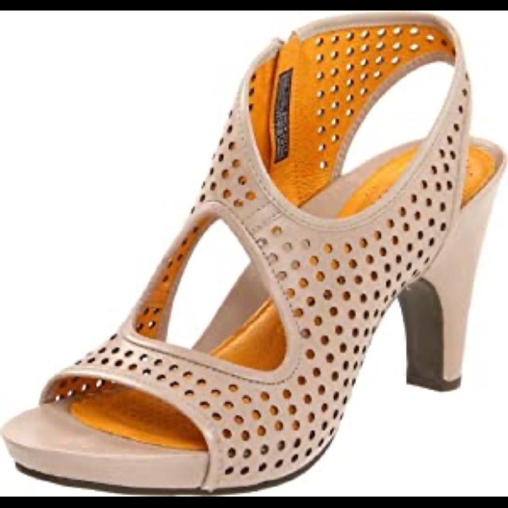 Tsubo Cassius sandal